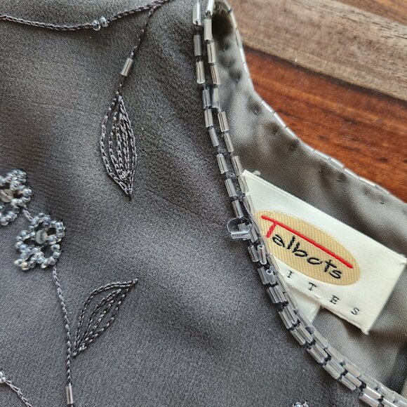 Talbots Petites Size 8 Gray Silk Dress Beaded Lined Beautiful Flowers Sexy - Picture 9 of 11